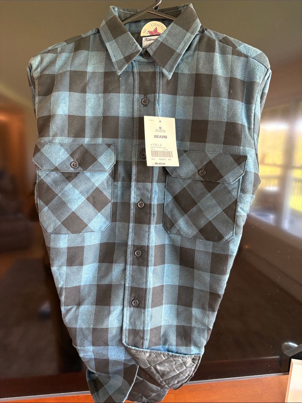 Sears Men’s NWT Fieldmaster Black and Blue Plaid Button-Down Shirt /lined Medium